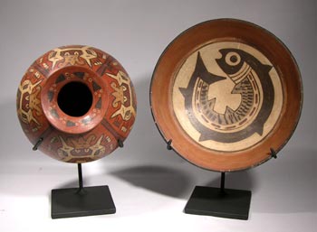 Nazca Vessel Custom Display